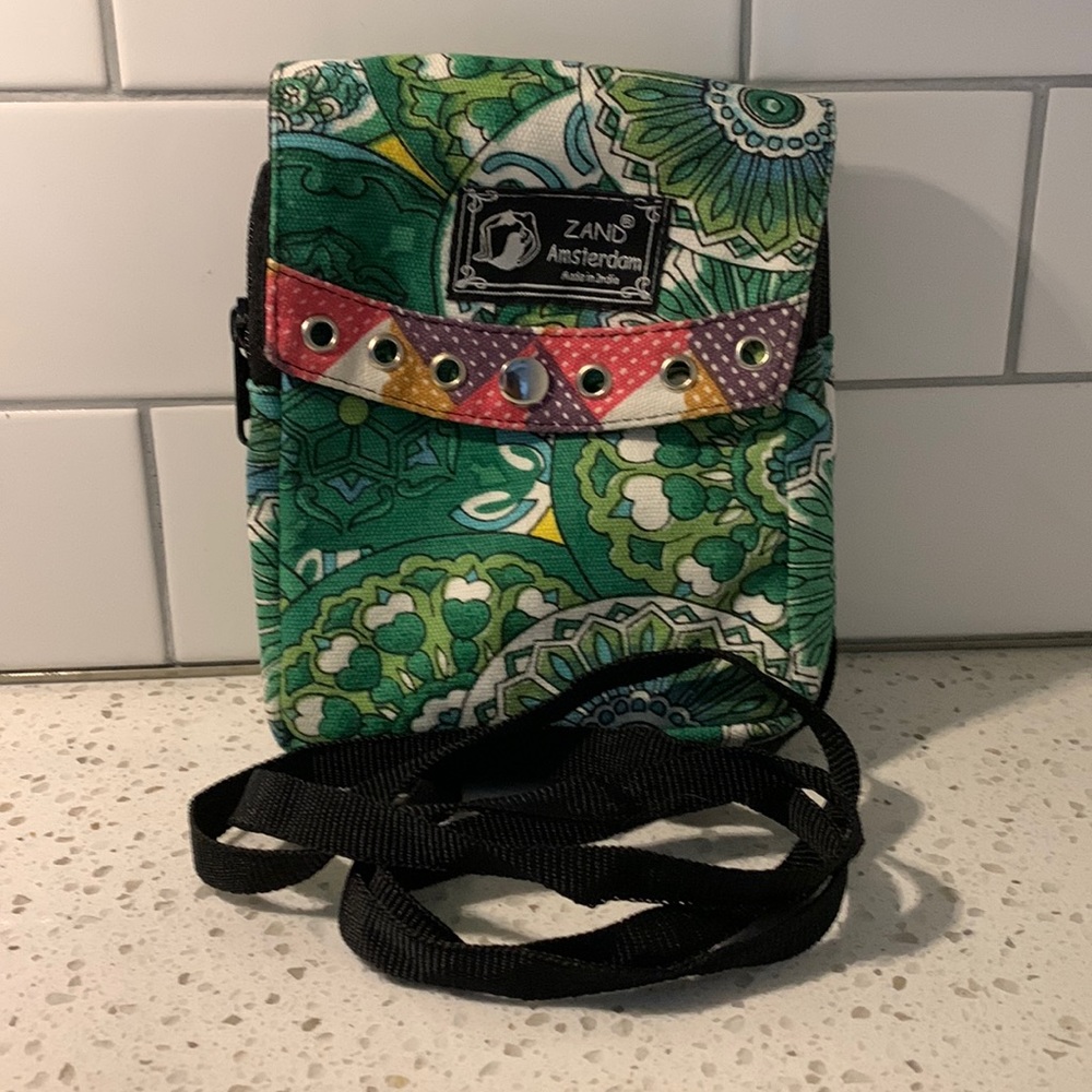 ZAND AMSTERDAM crossbody bag.